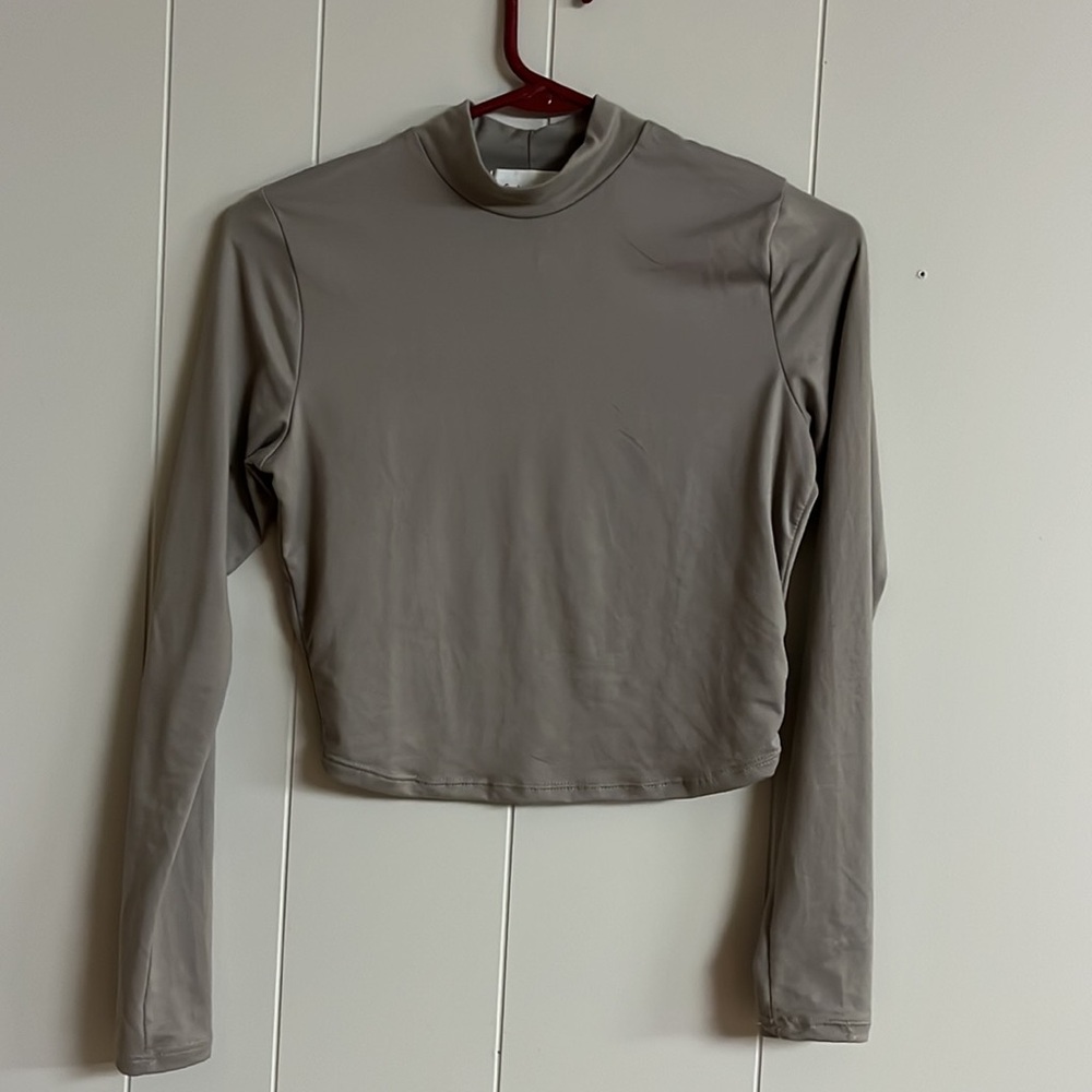 Sadie & Sage Soft, Long Sleeve Top, Size XS, Color Light Brown/Gray